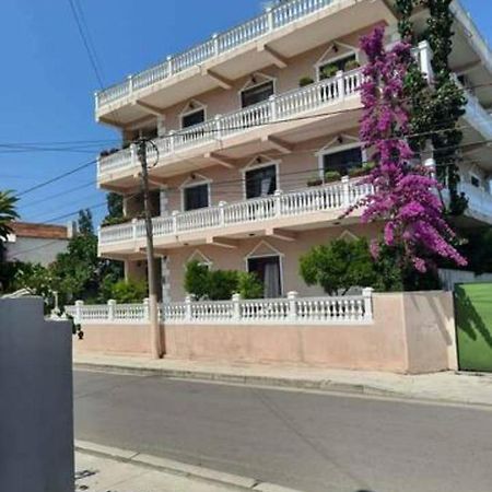 Vila Lika Durrës Exteriér fotografie